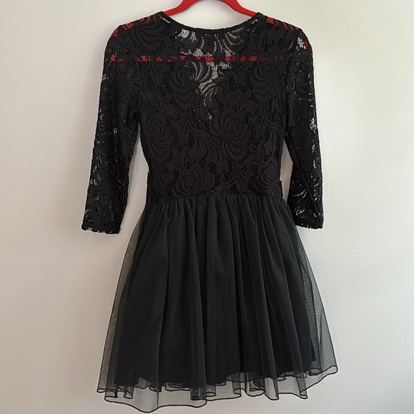 City Studio Juniors open lace 3/4 sleeve mini black cocktail dress w/ full skirt - Picture 8 of 11